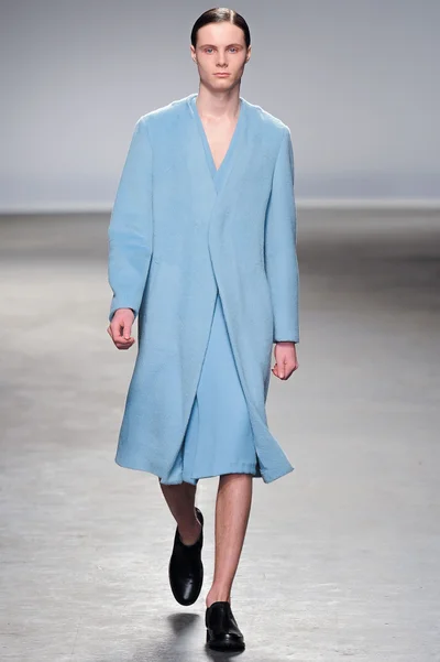 Look 24